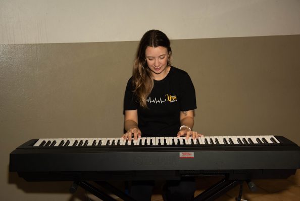 2.4 Piano – Prof. Camila